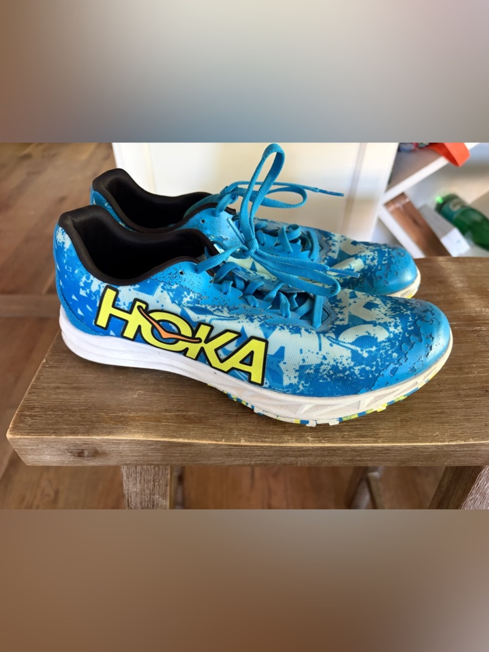 Hoka Crescendo XC used once